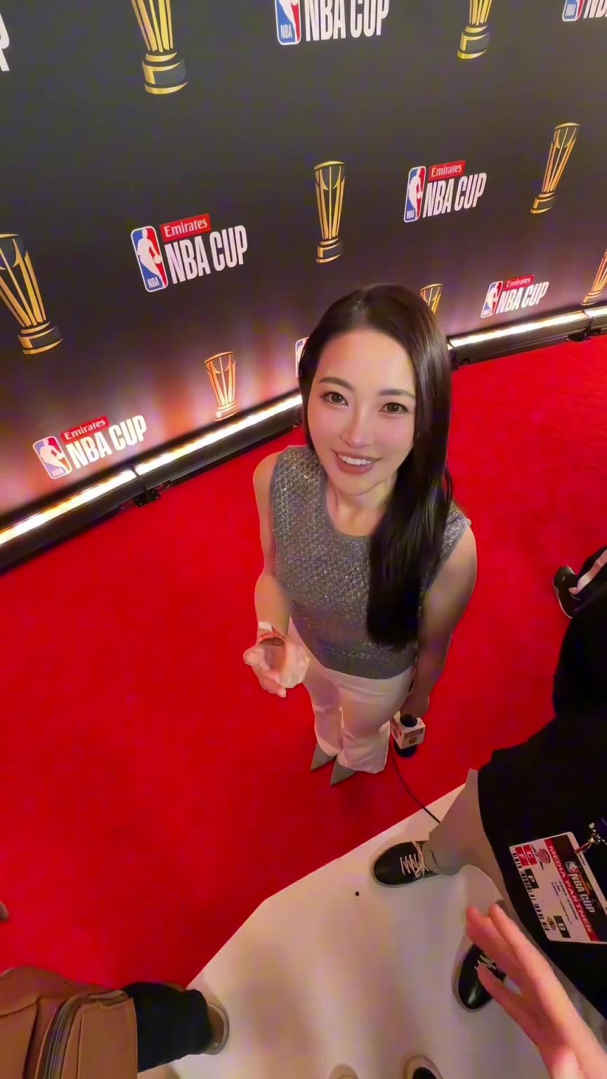 美女主播孟超：nba球員看我們的視角都是如此抽象嗎？